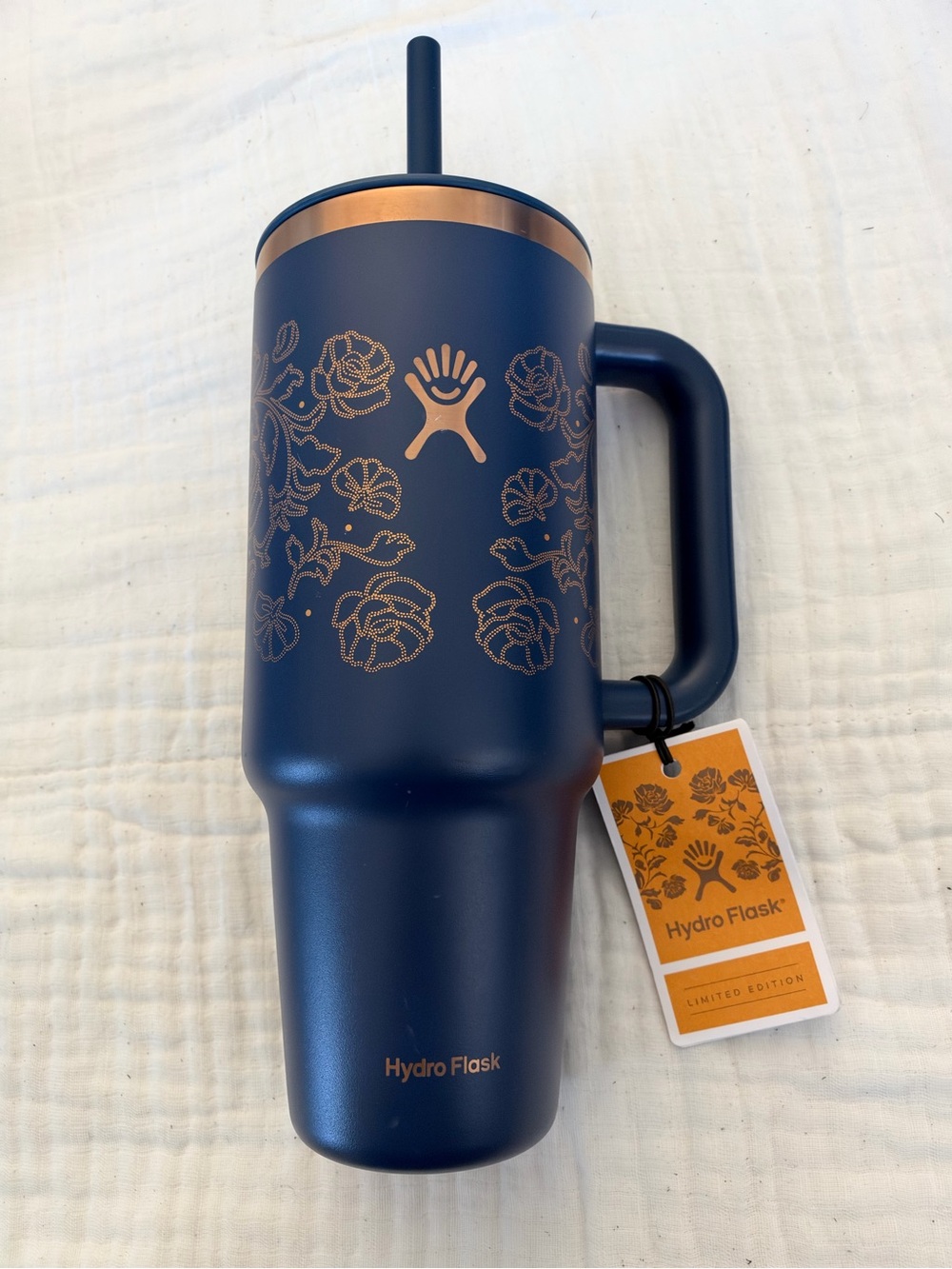 NWT Limited Edition Hydro Flask 40oz Tumbler